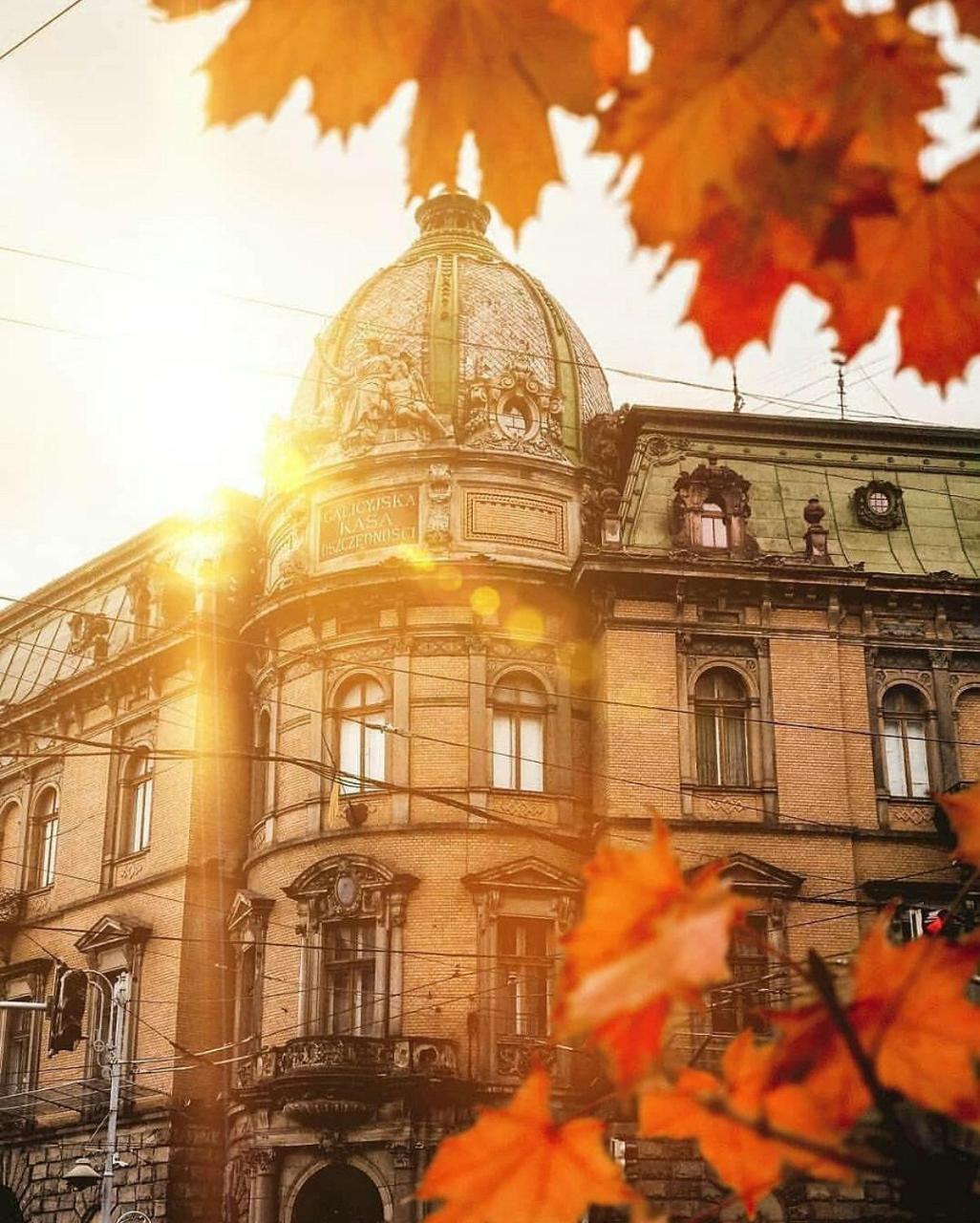 Edem Apartments In Lviv Exteriör bild